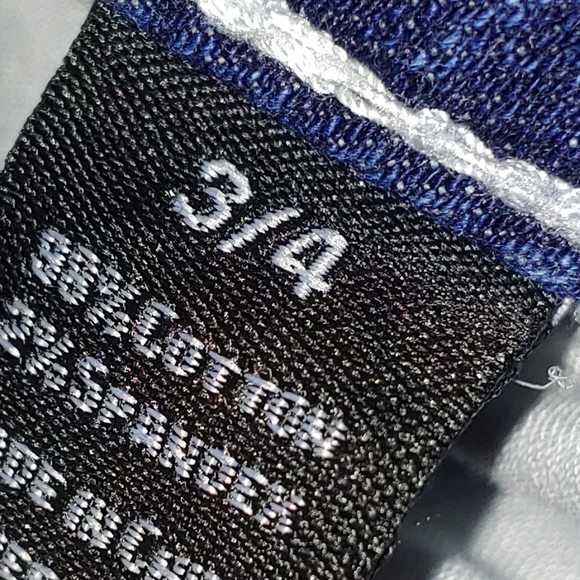 Rue 21 Distressed Ripped Cropped Capri - Picture 5 of 5